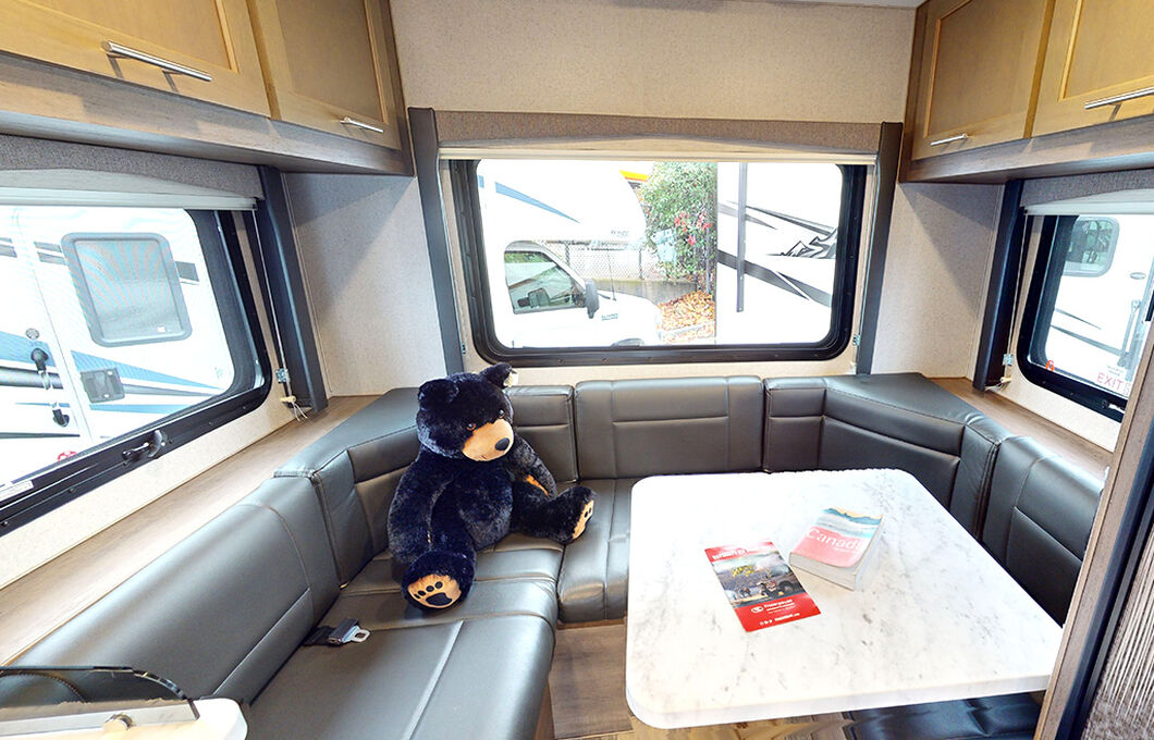 Class C Motorhome-Small (C-Small), , hi-res image number 8